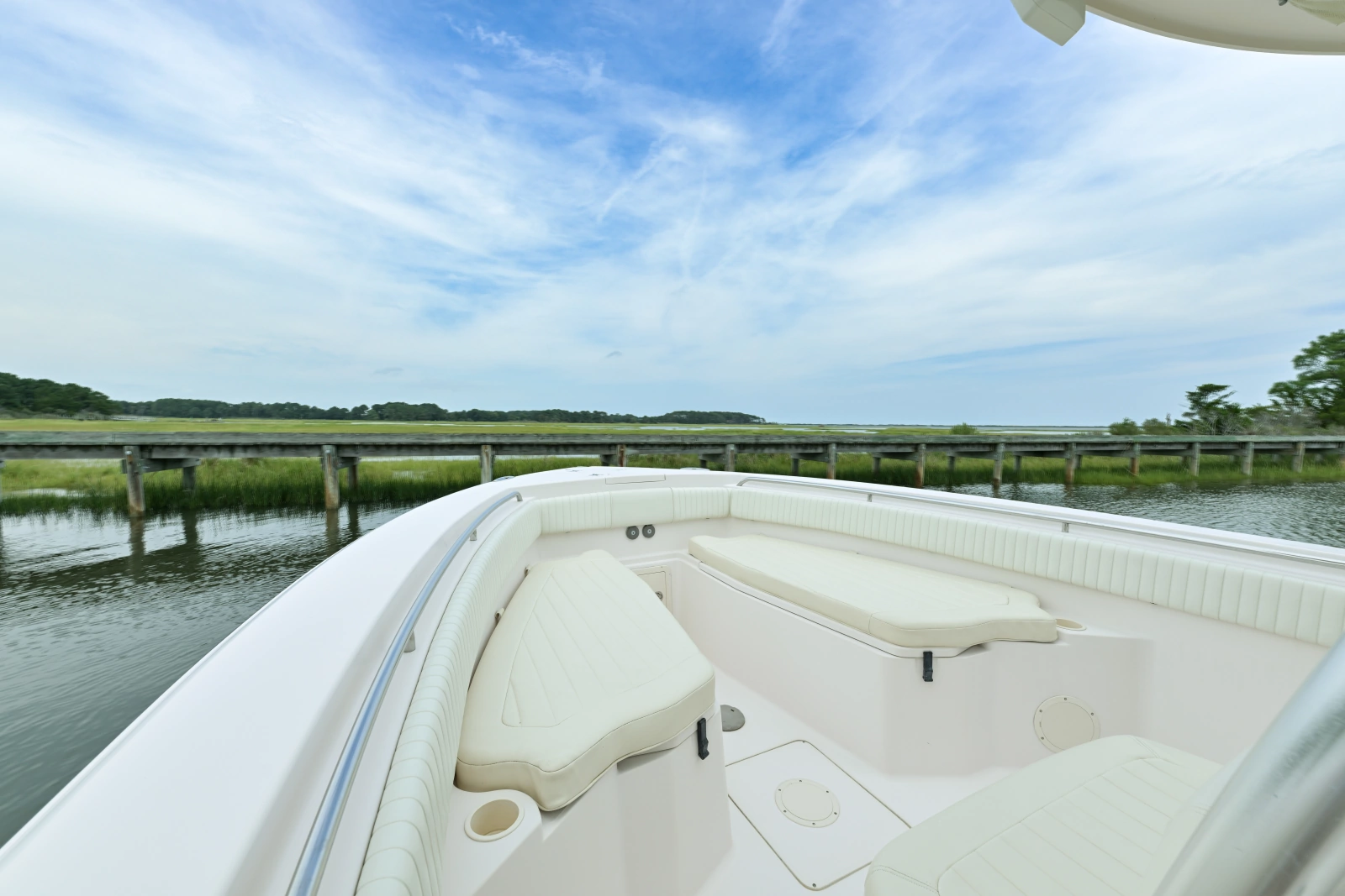 2008 Grady-White 306 Bimini