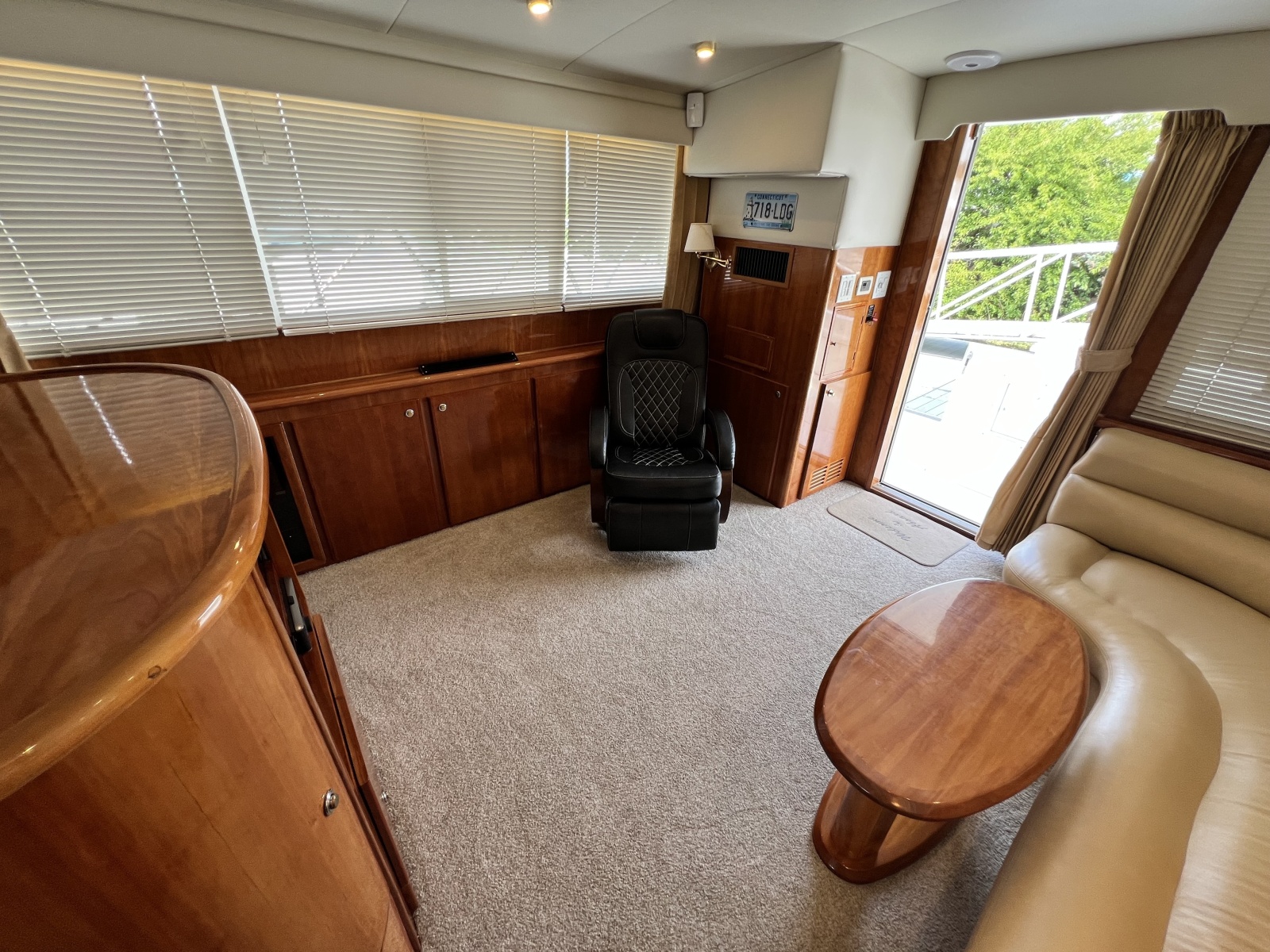 2004 Navigator 4400