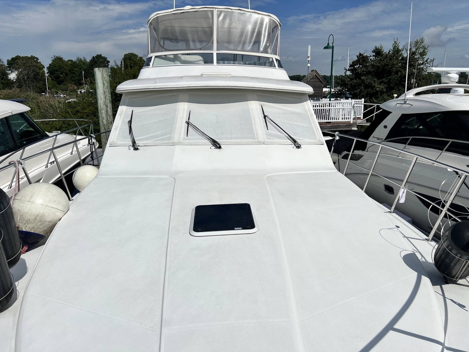 2004 Navigator 4400