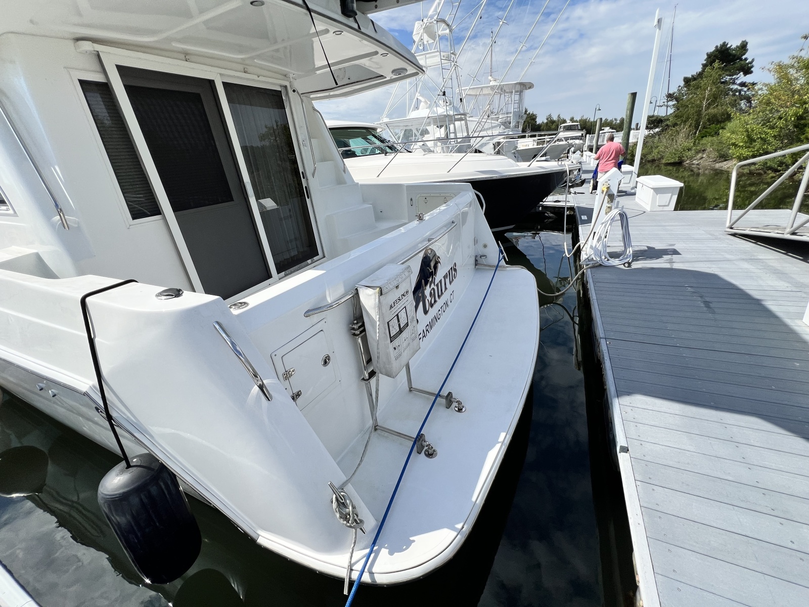 2004 Navigator 4400