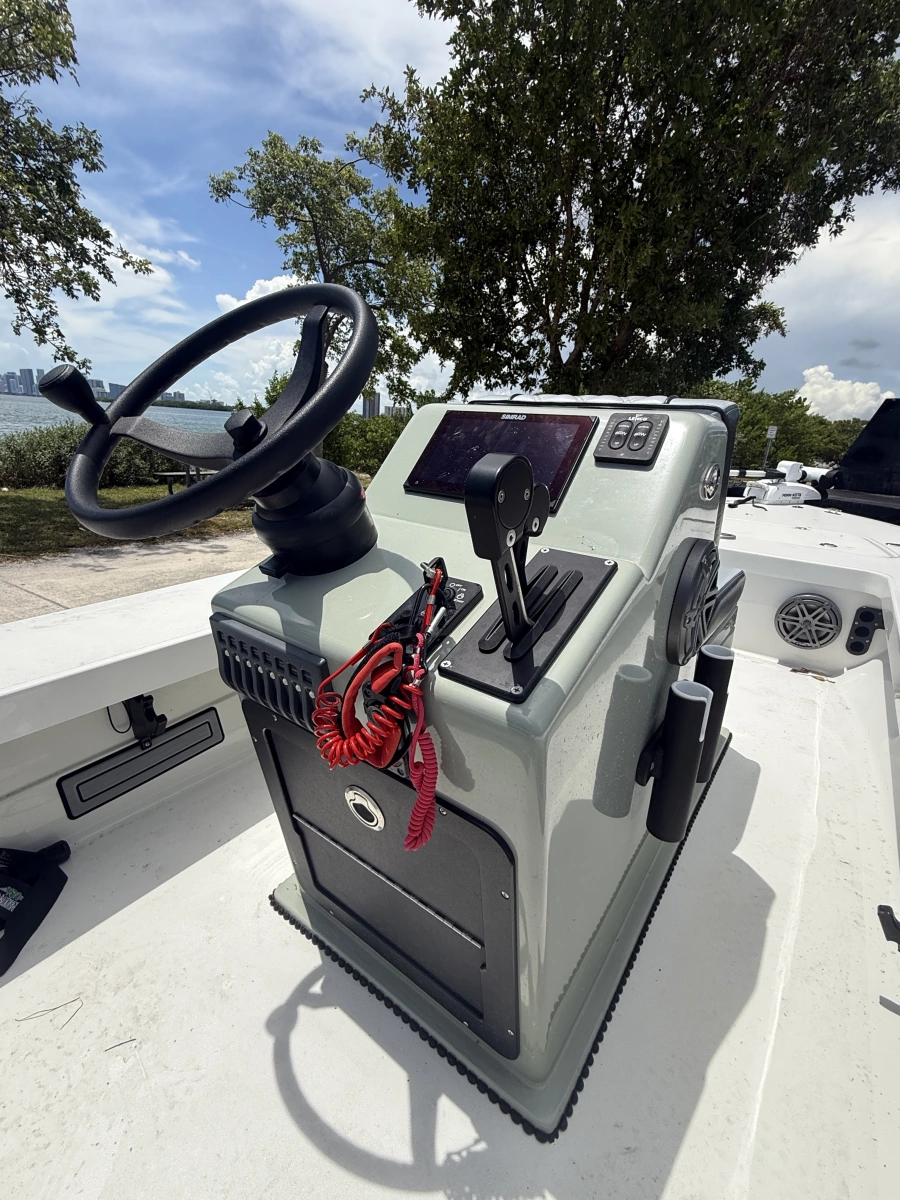 17ft Beavertail Yacht For Sale