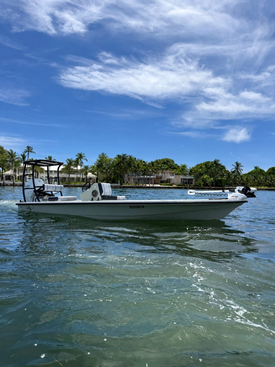 17ft Beavertail Yacht For Sale