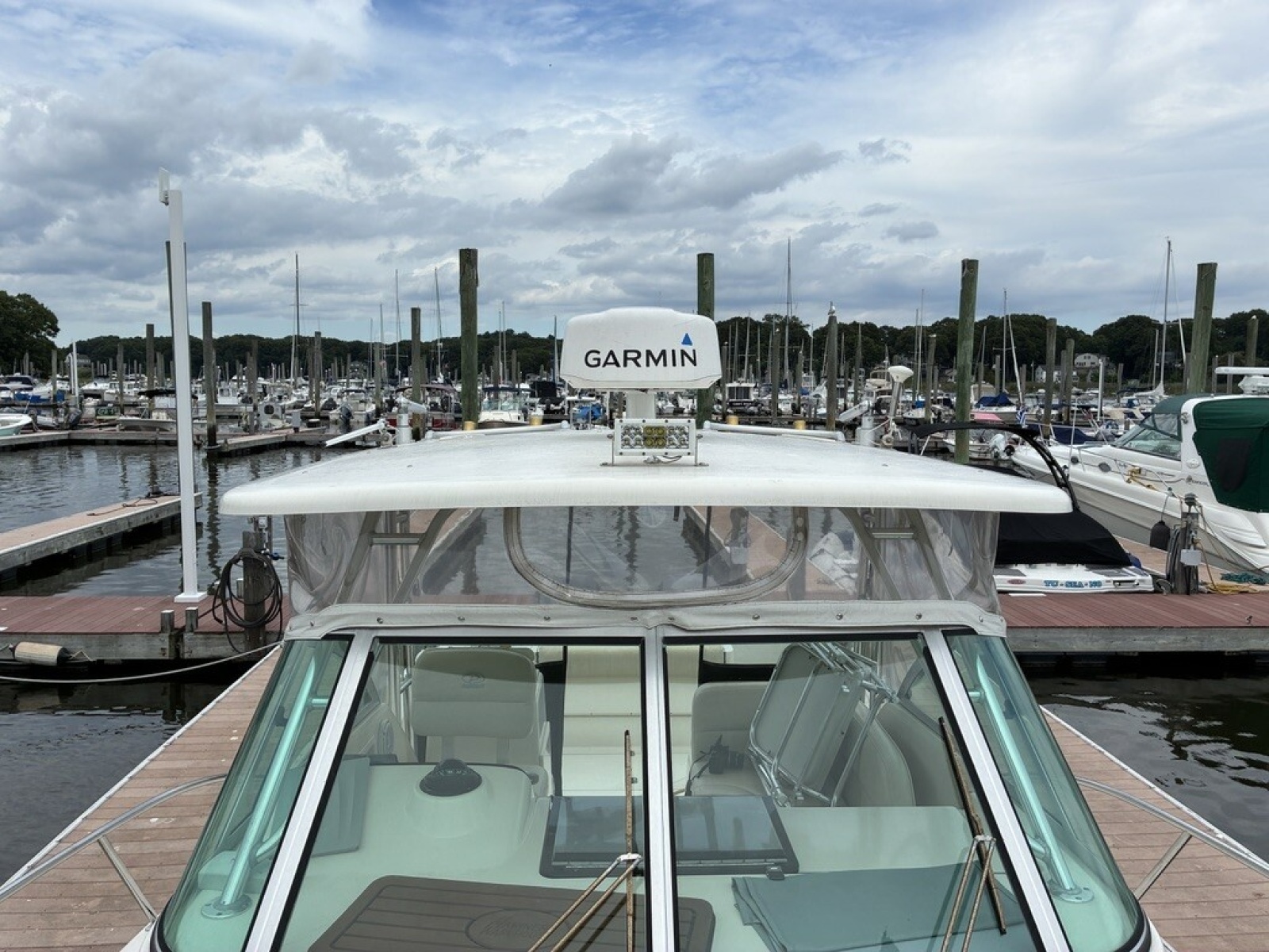 2003 Pursuit 3070 Express