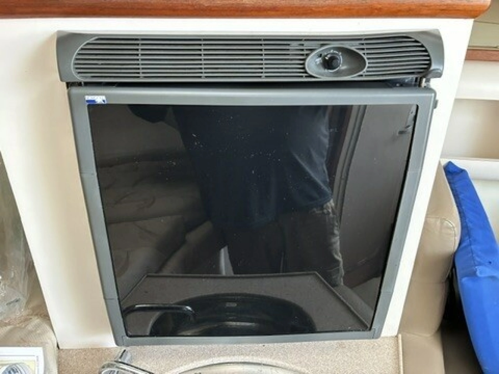2003 Pursuit 3070 Express