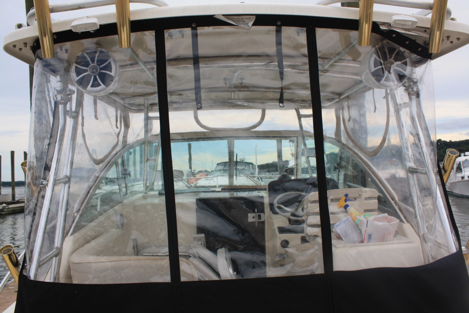 2003 Pursuit 3070 Express