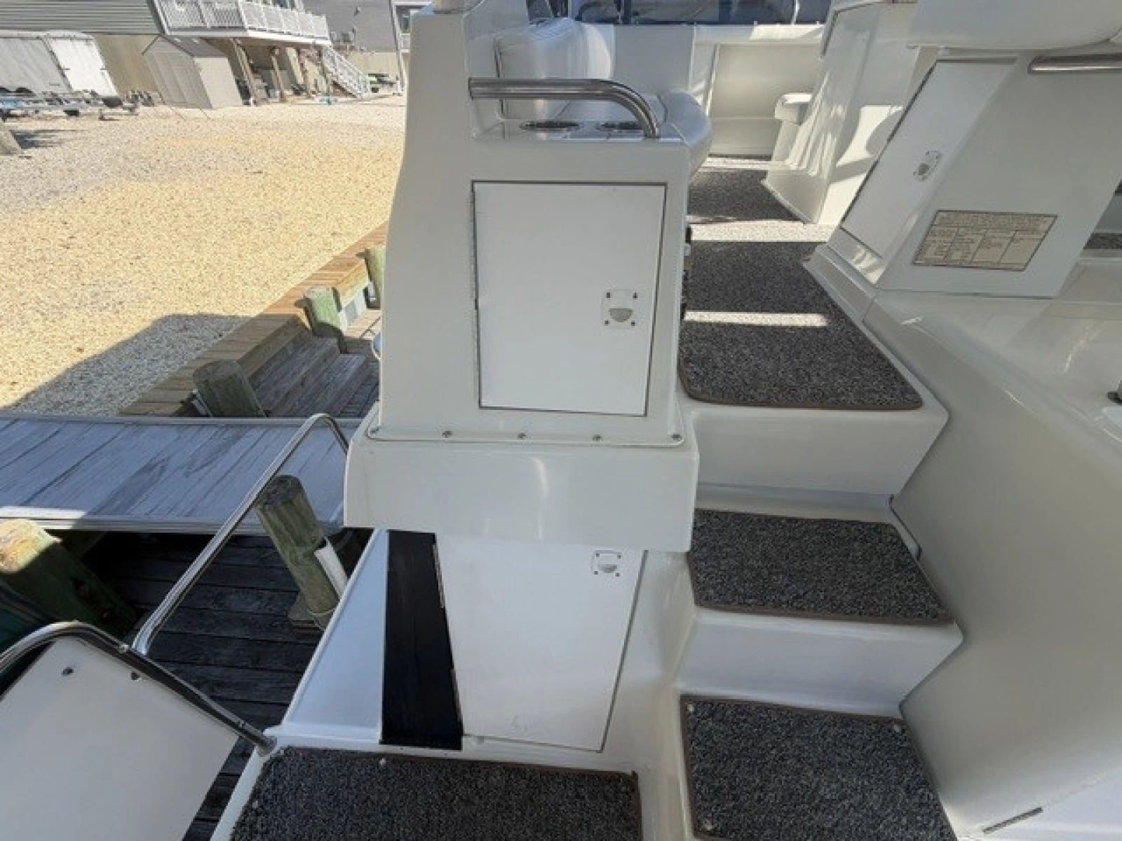 Sundeck storage 