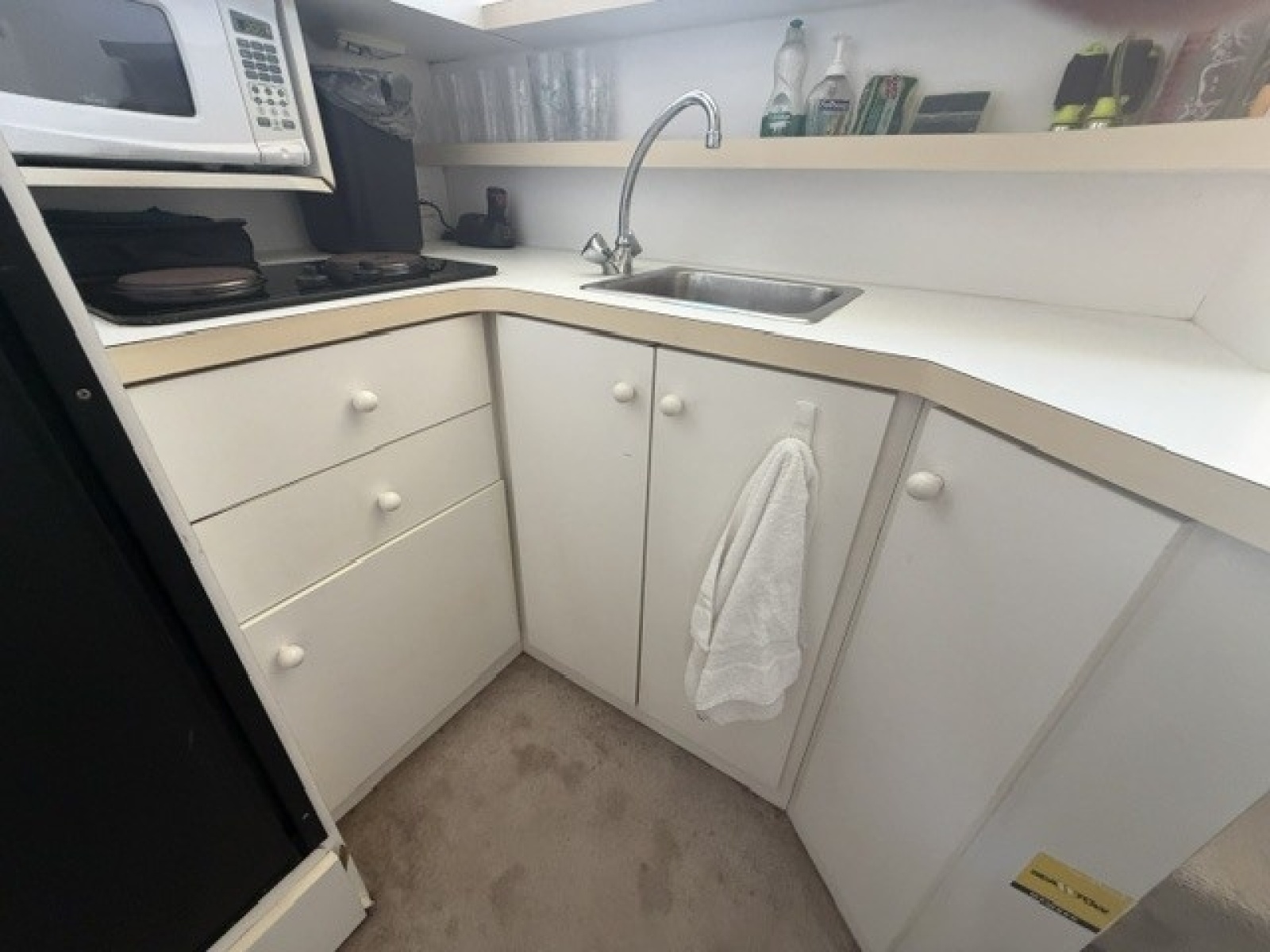 Galley storage