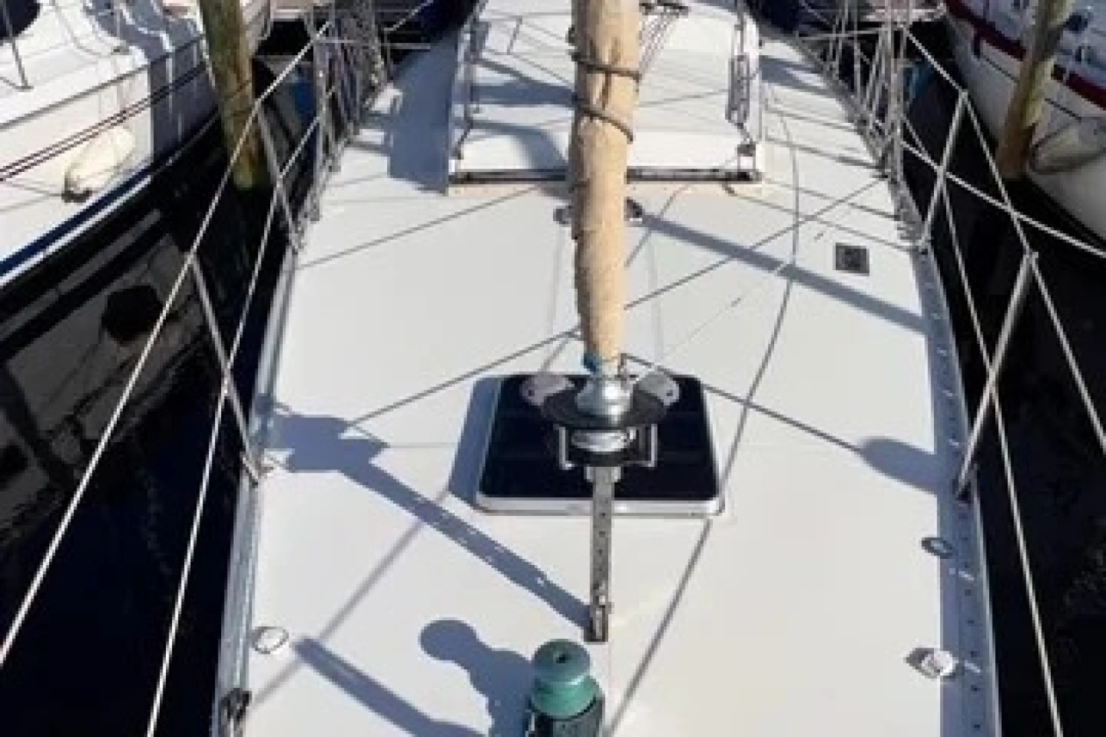 2011 Reliance 44