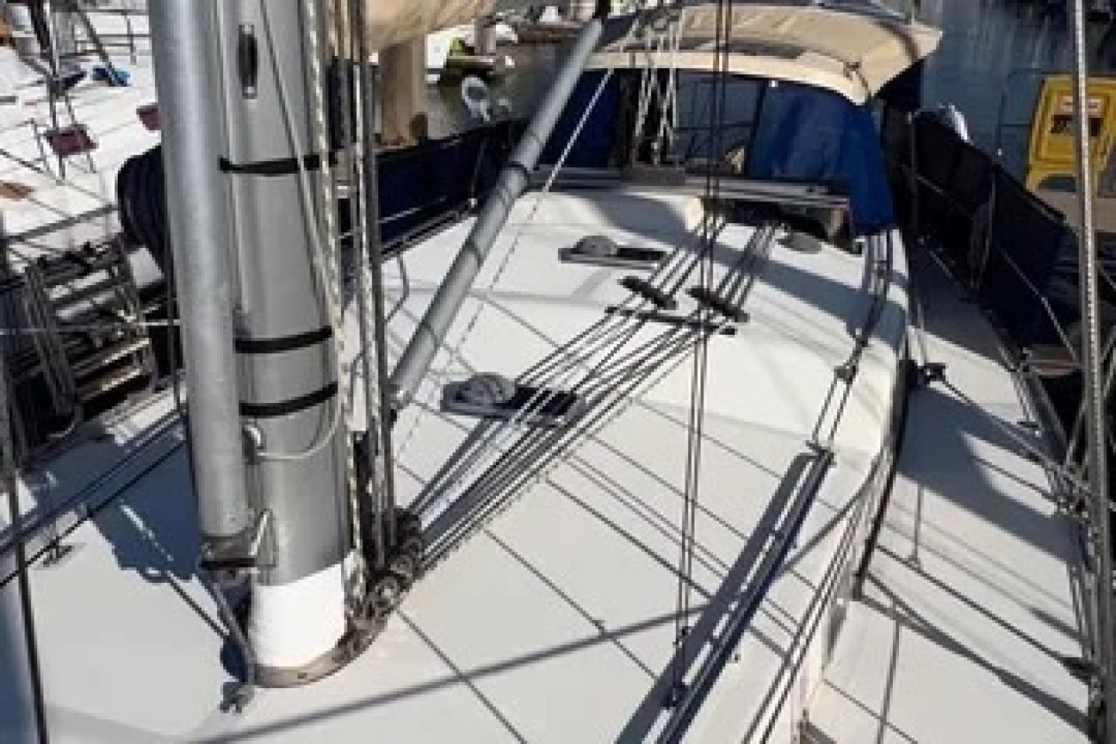 2011 Reliance 44