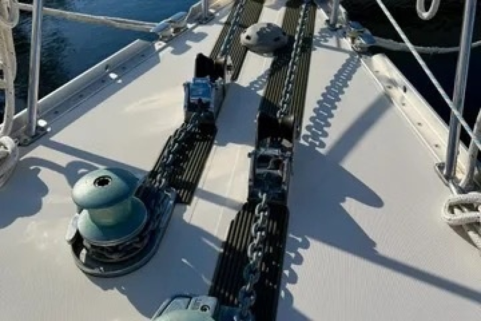 2011 Reliance 44