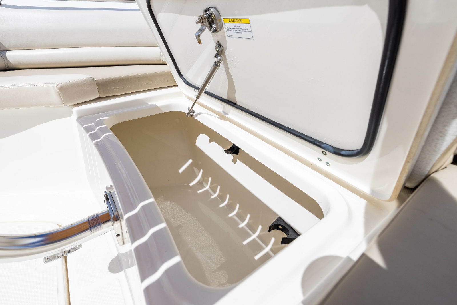 2024 Boston Whaler 330 Outrage
