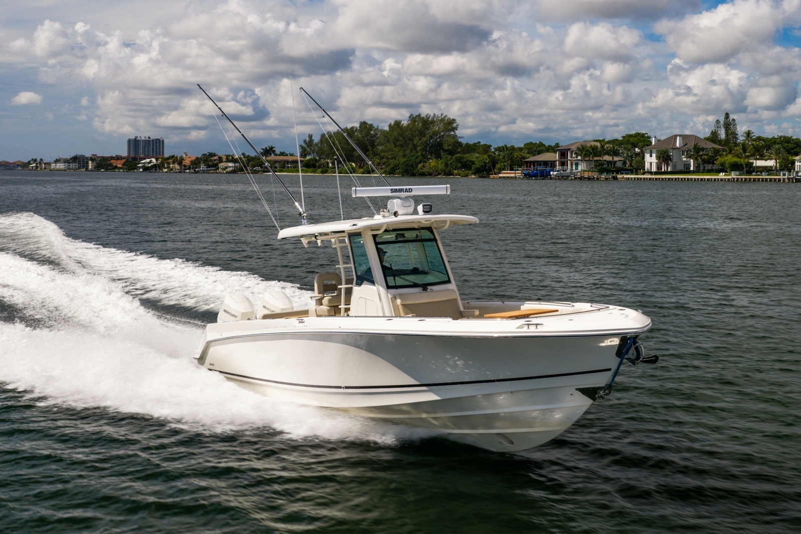 2024 Boston Whaler 330 Outrage
