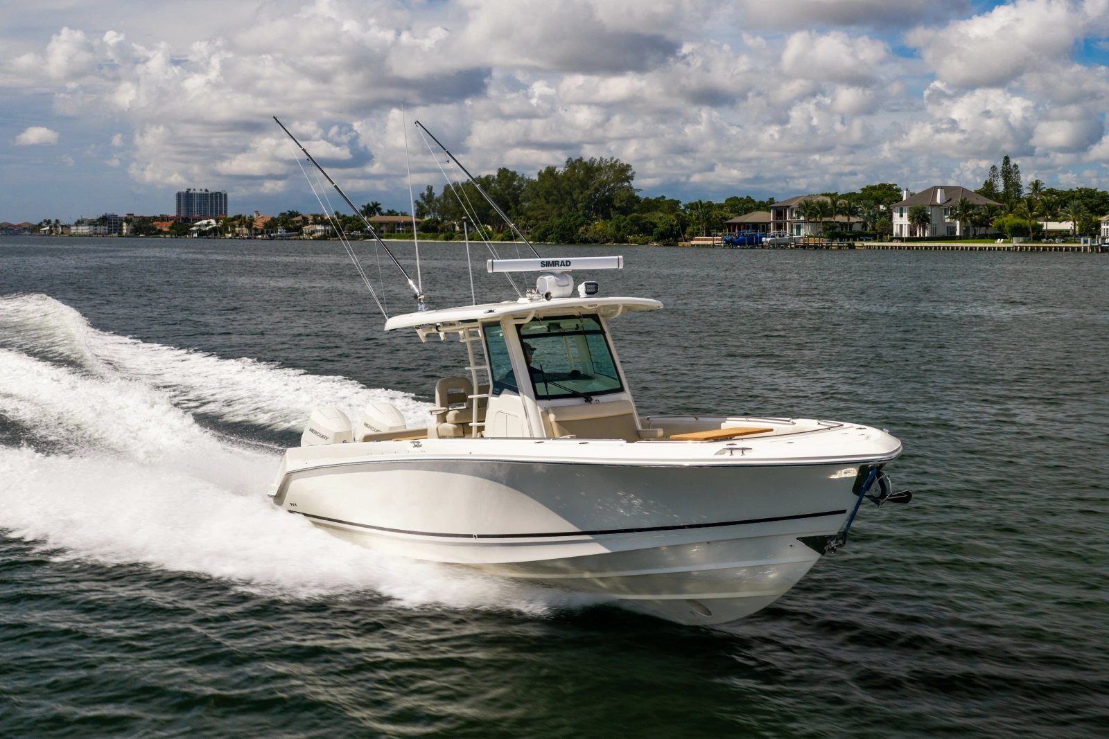 2024 Boston Whaler 330 Outrage