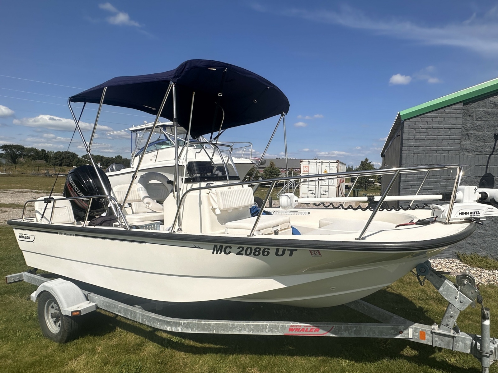 2015 Boston Whaler 170 Montauk
