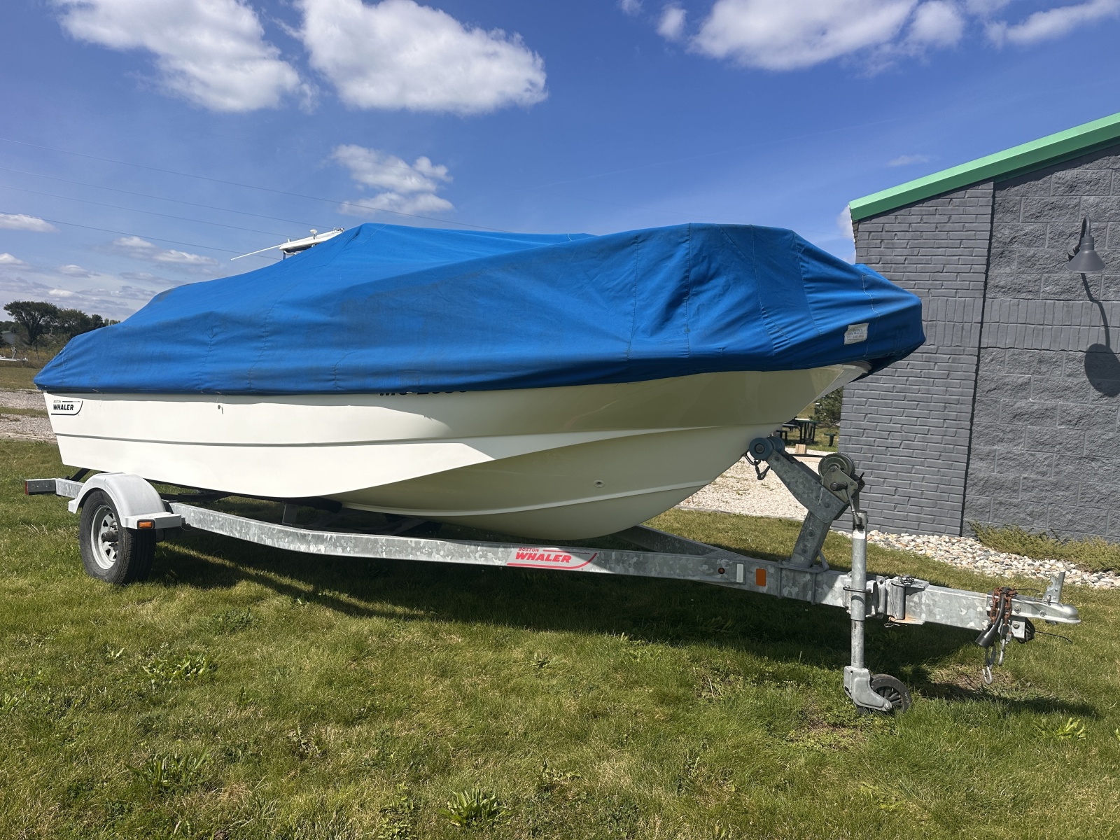 2015 Boston Whaler 170 Montauk