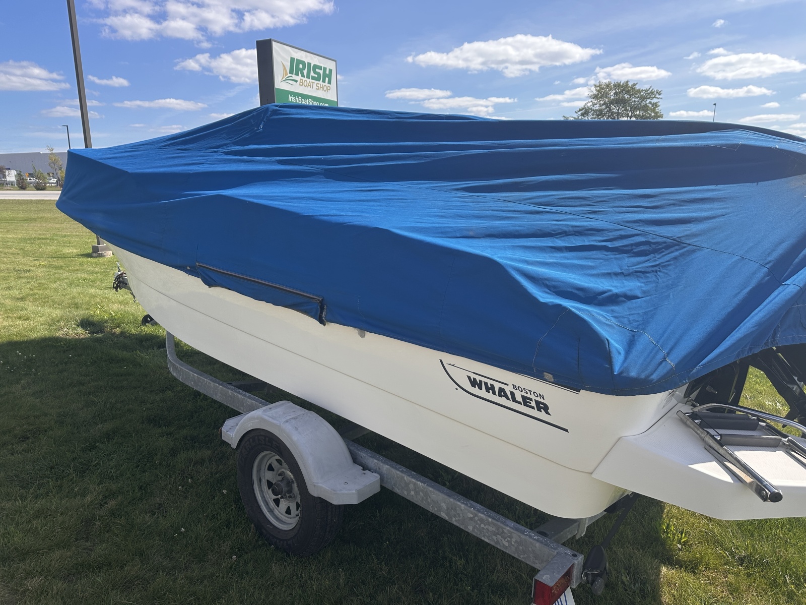2015 Boston Whaler 170 Montauk