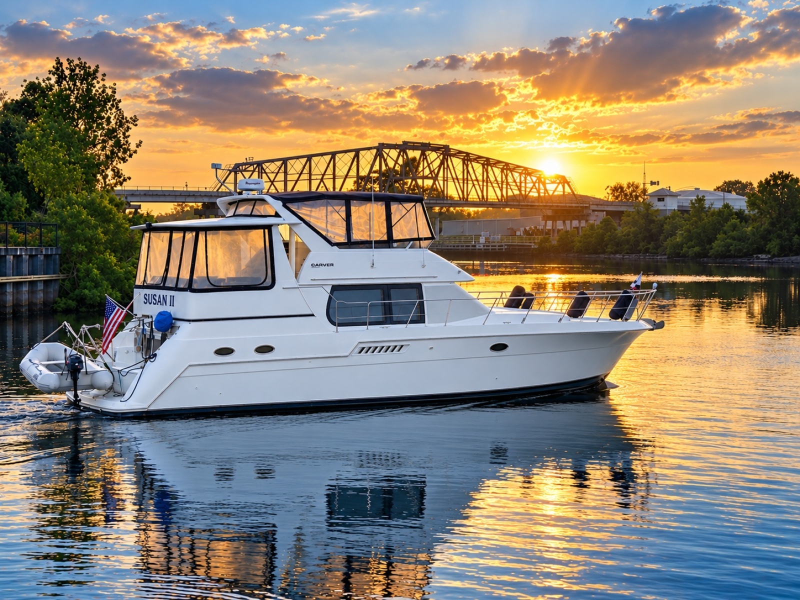 1999 Carver 406 Aft Cabin Motor Yacht