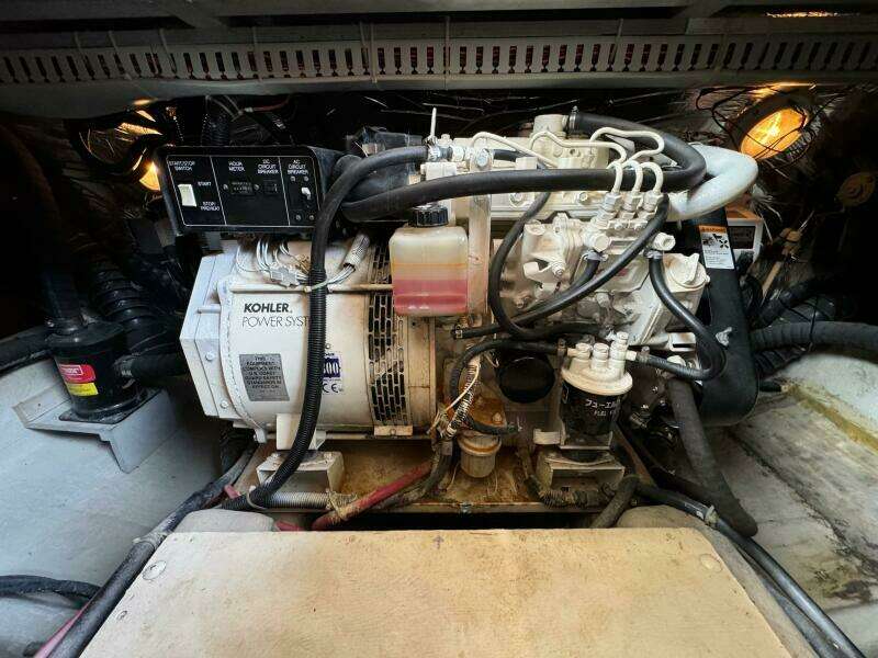 68 1999 Carver 406 Kohler Generator