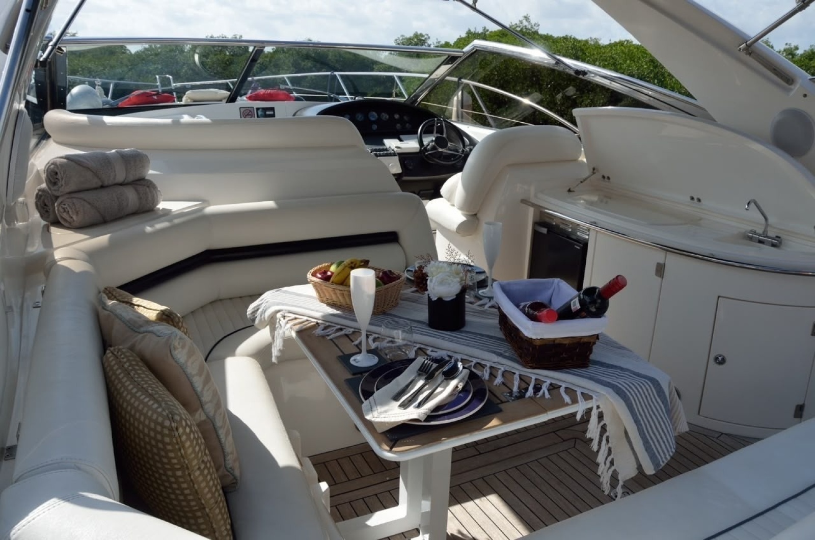 2004 Sunseeker 