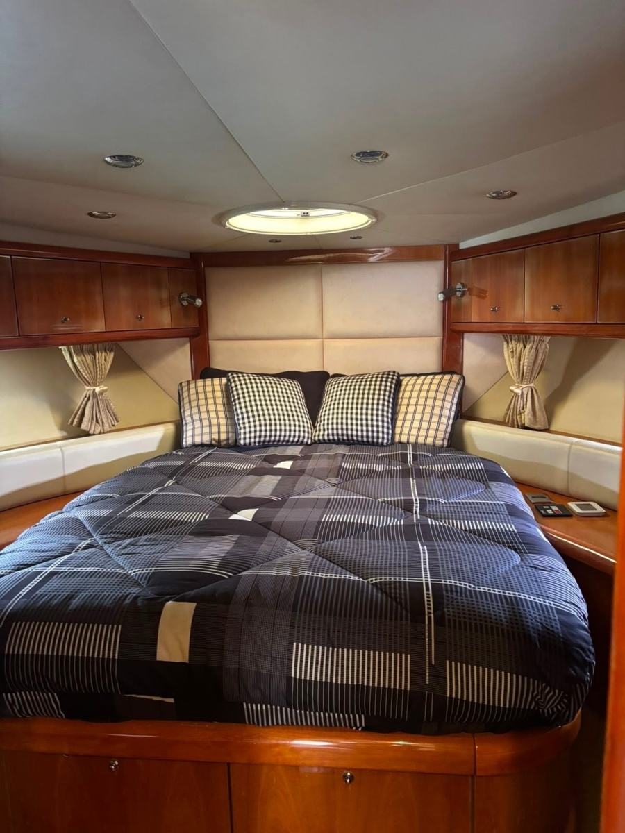 2004 Sunseeker 