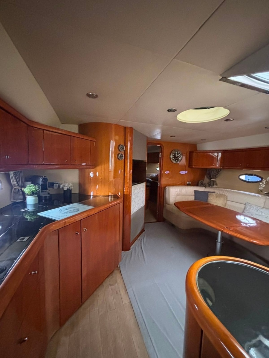 2004 Sunseeker 