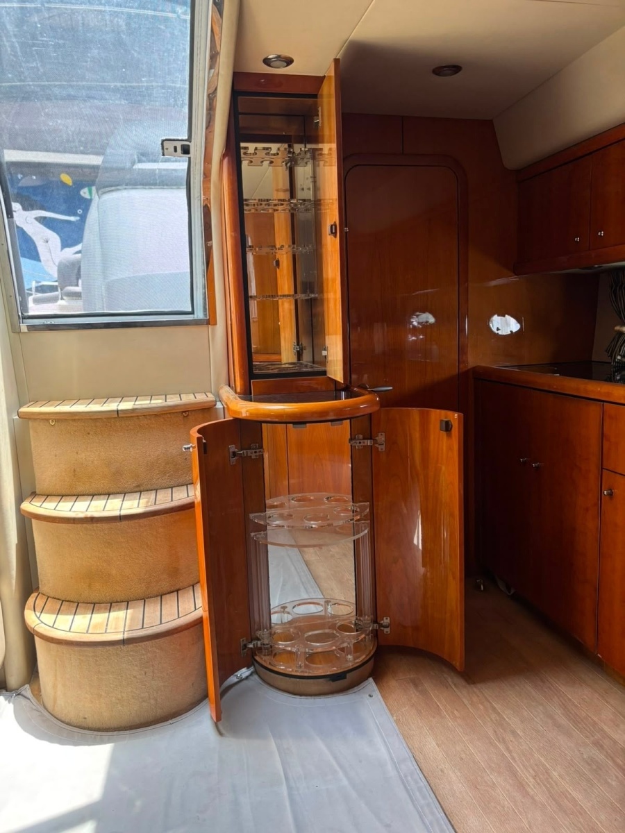 2004 Sunseeker 