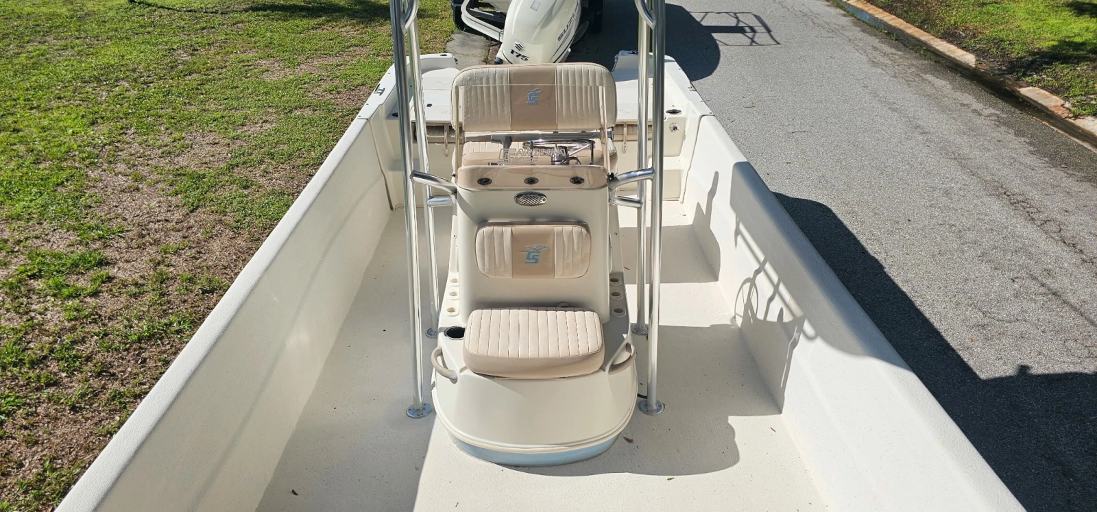 25ft Carolina Skiff Yacht For Sale
