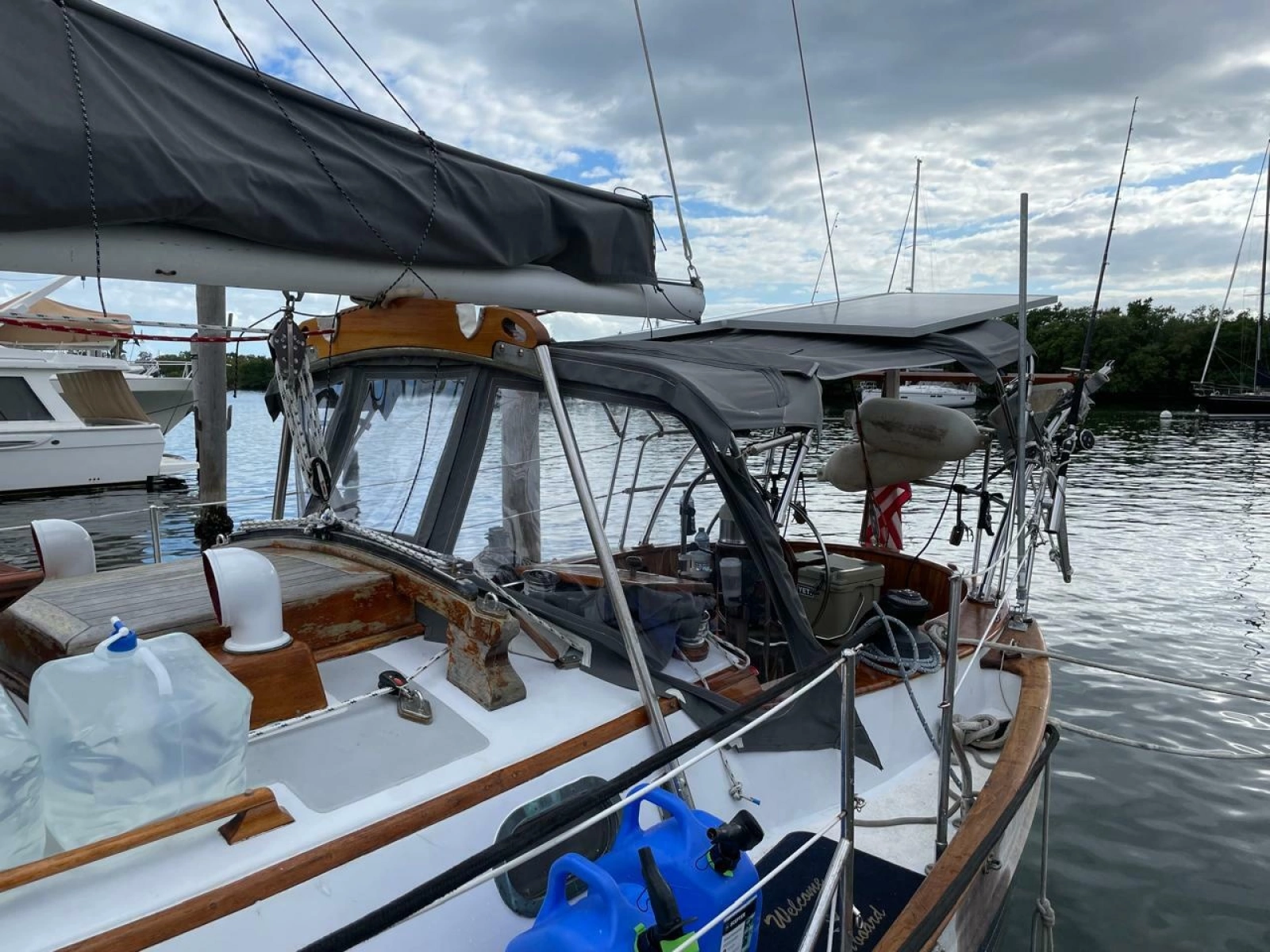 Scrimshaw 35ft Baba Yacht For Sale