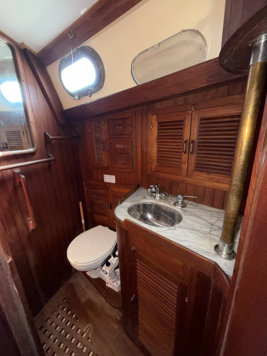 Scrimshaw 35ft Baba Yacht For Sale