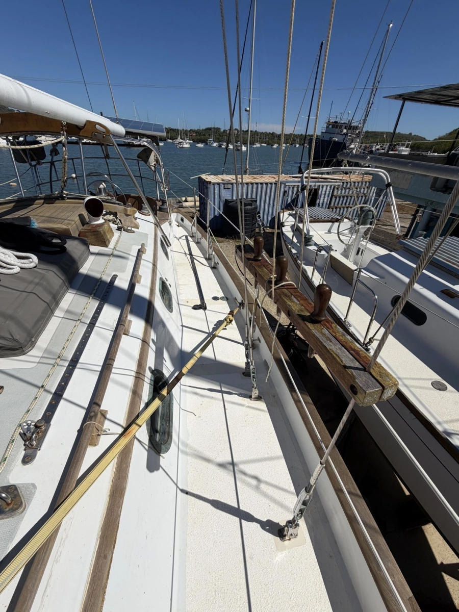 Scrimshaw 35ft Baba Yacht For Sale