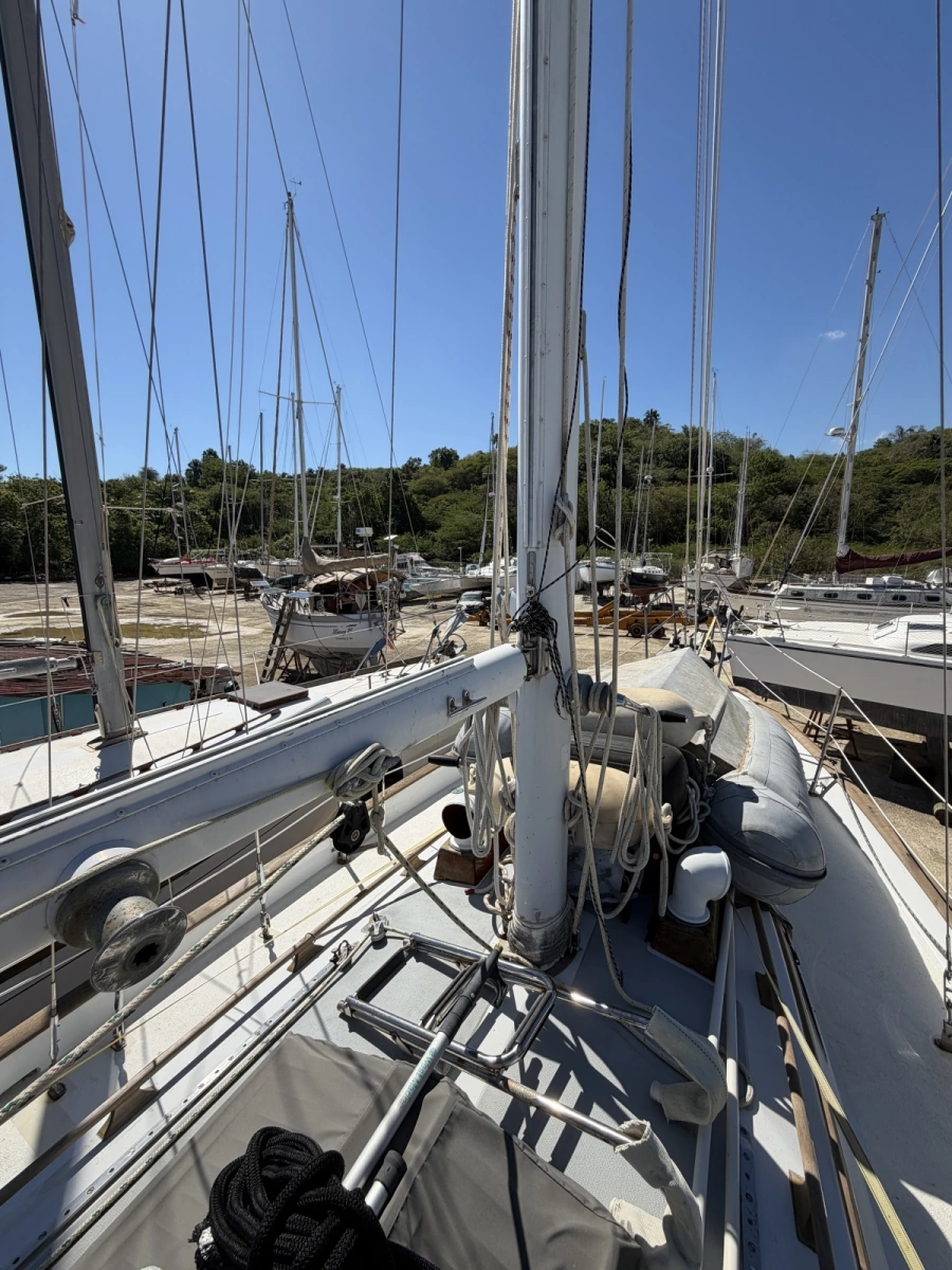 Scrimshaw 35ft Baba Yacht For Sale