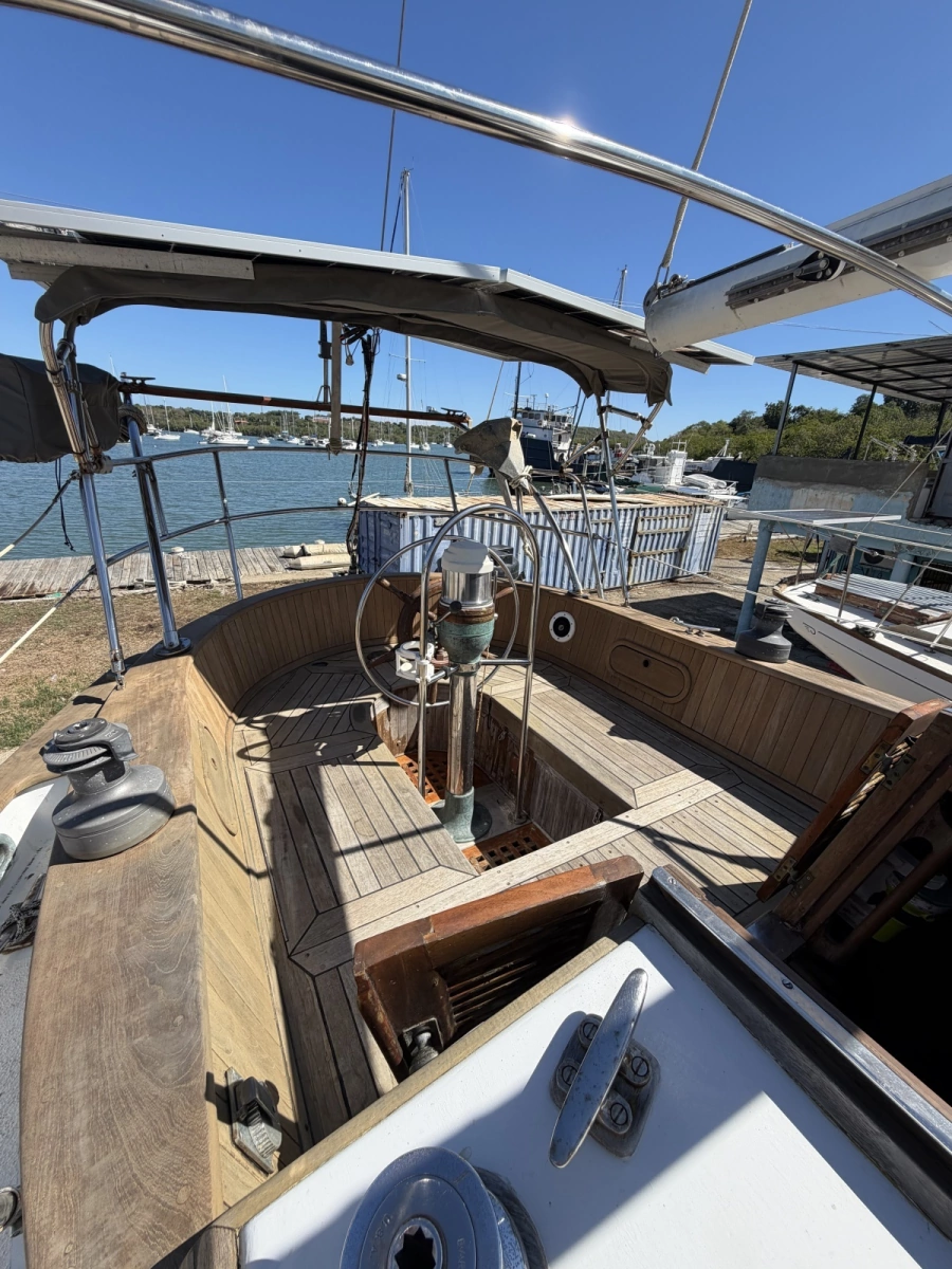 Scrimshaw 35ft Baba Yacht For Sale