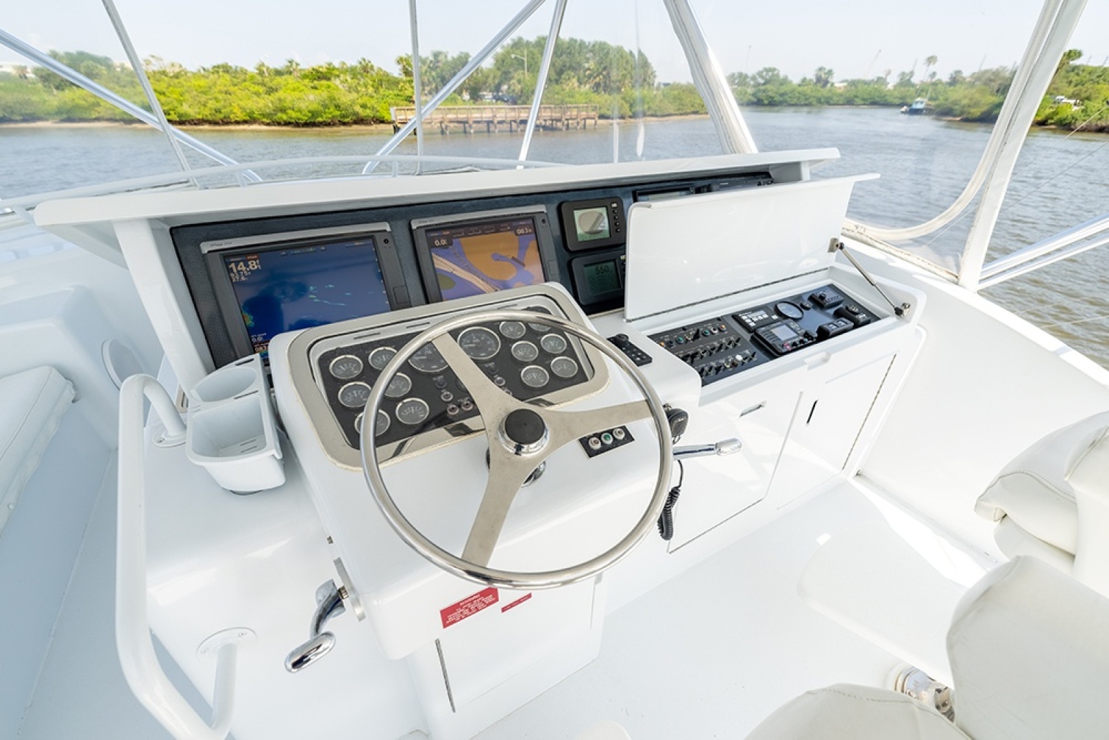 Flybridge helm