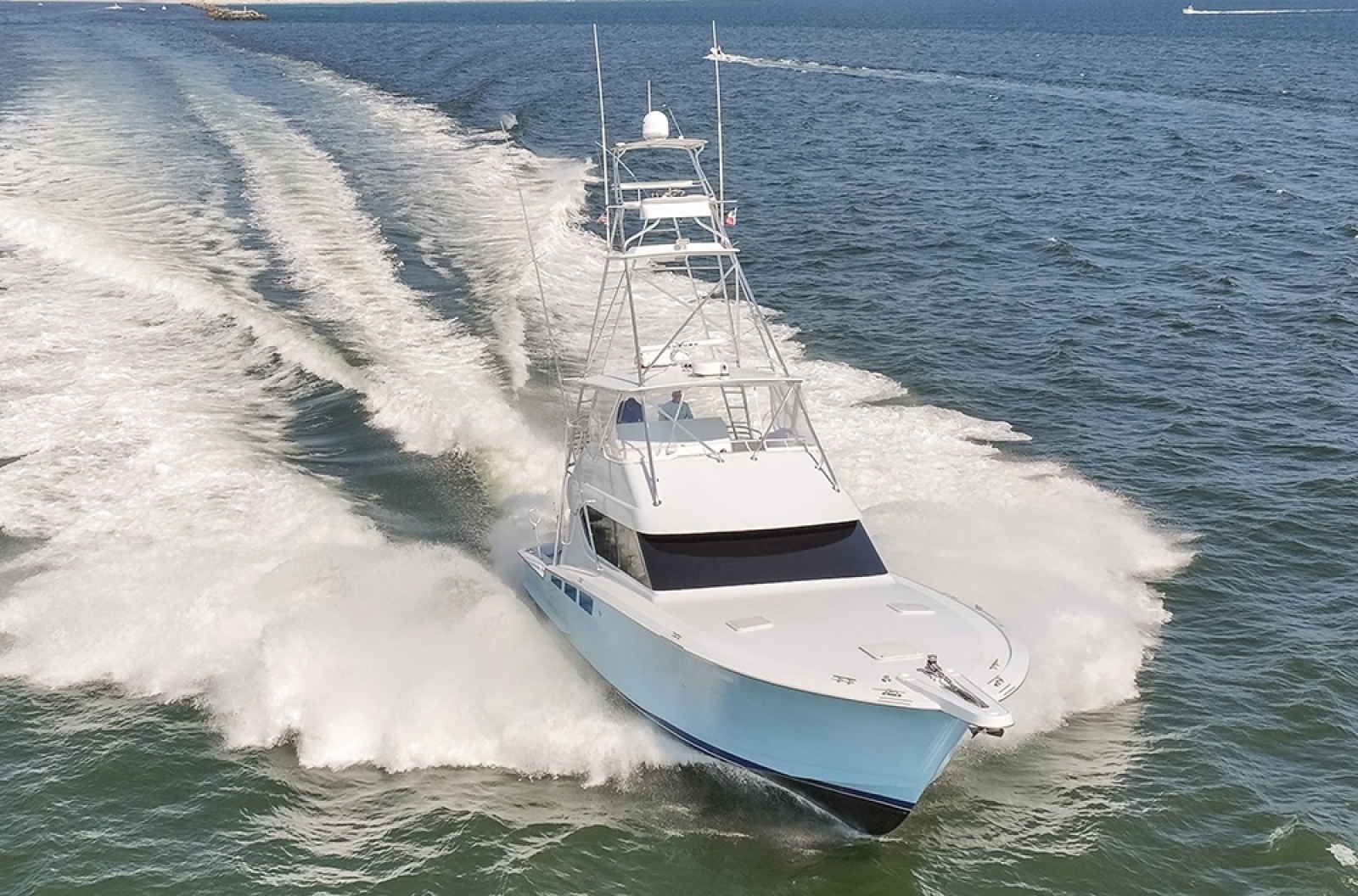 Stbd bow profile
