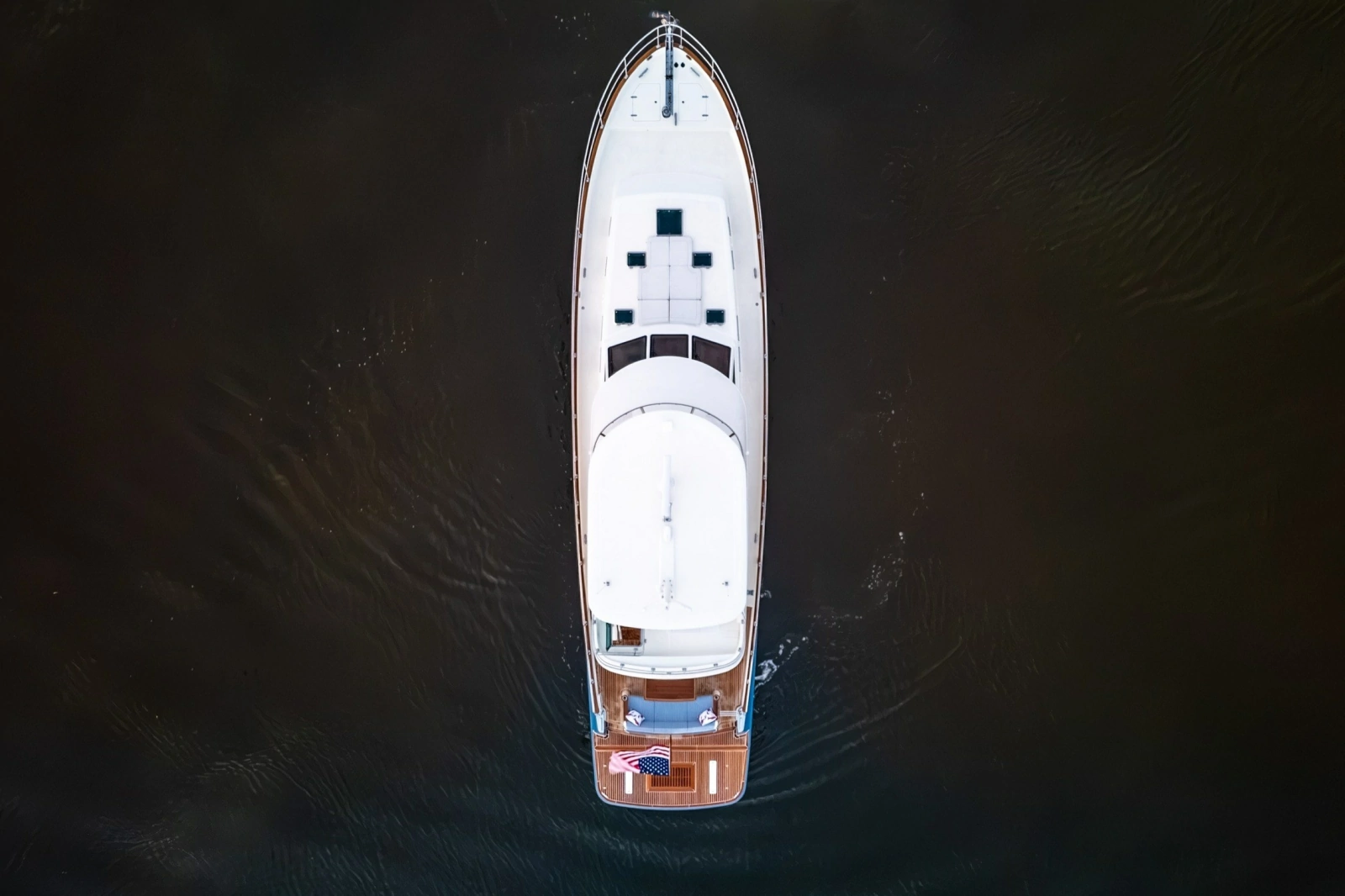 2027 Hunt Yachts 56 Flybridge