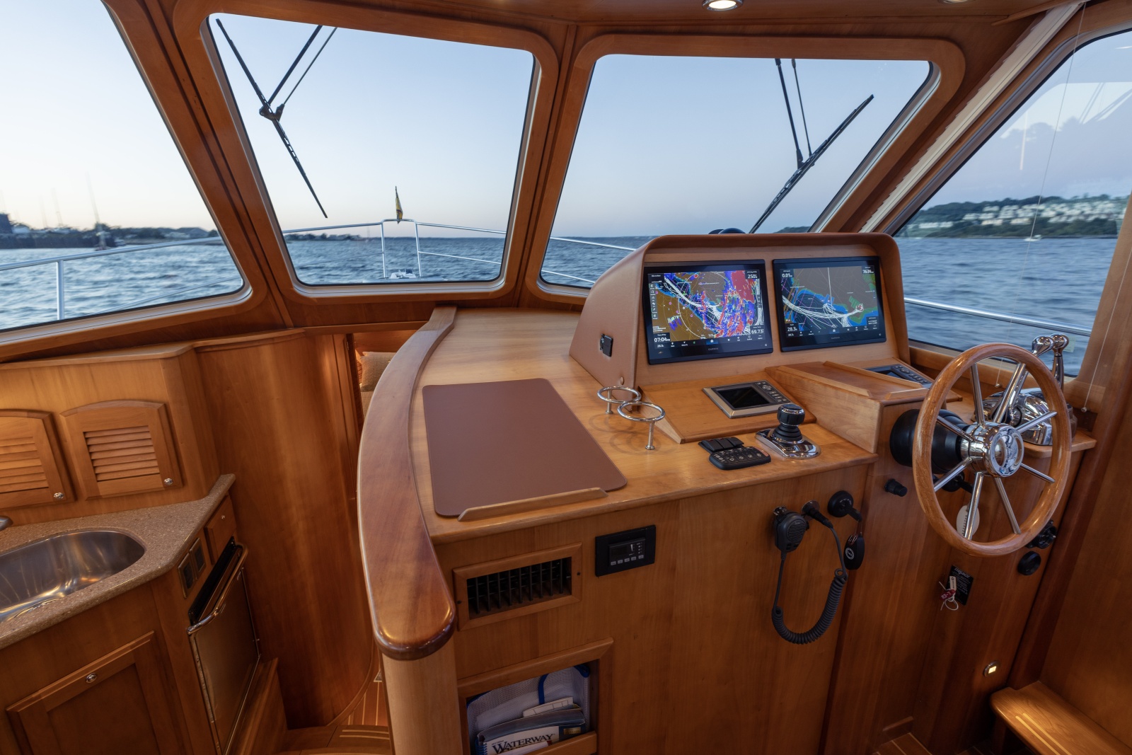 2012 Sabre 42 Salon Express