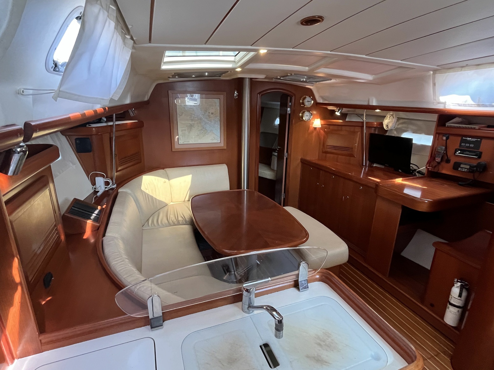 2006 Beneteau Oceanis 393