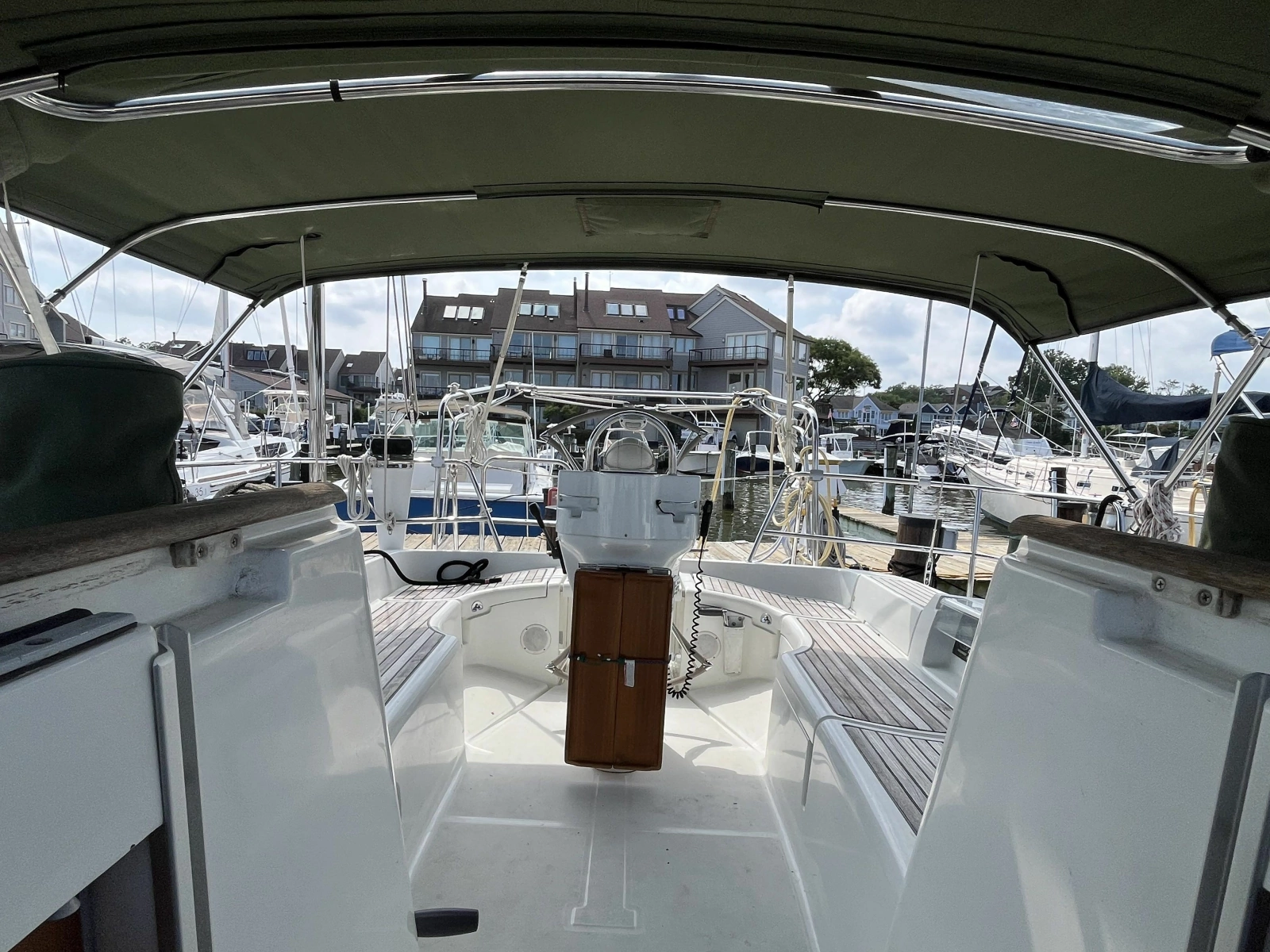 2006 Beneteau Oceanis 393