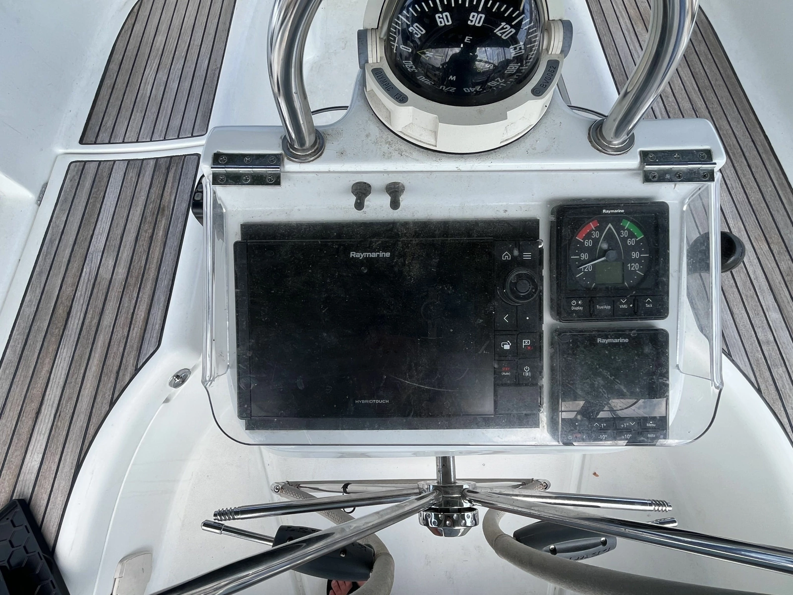 2006 Beneteau Oceanis 393