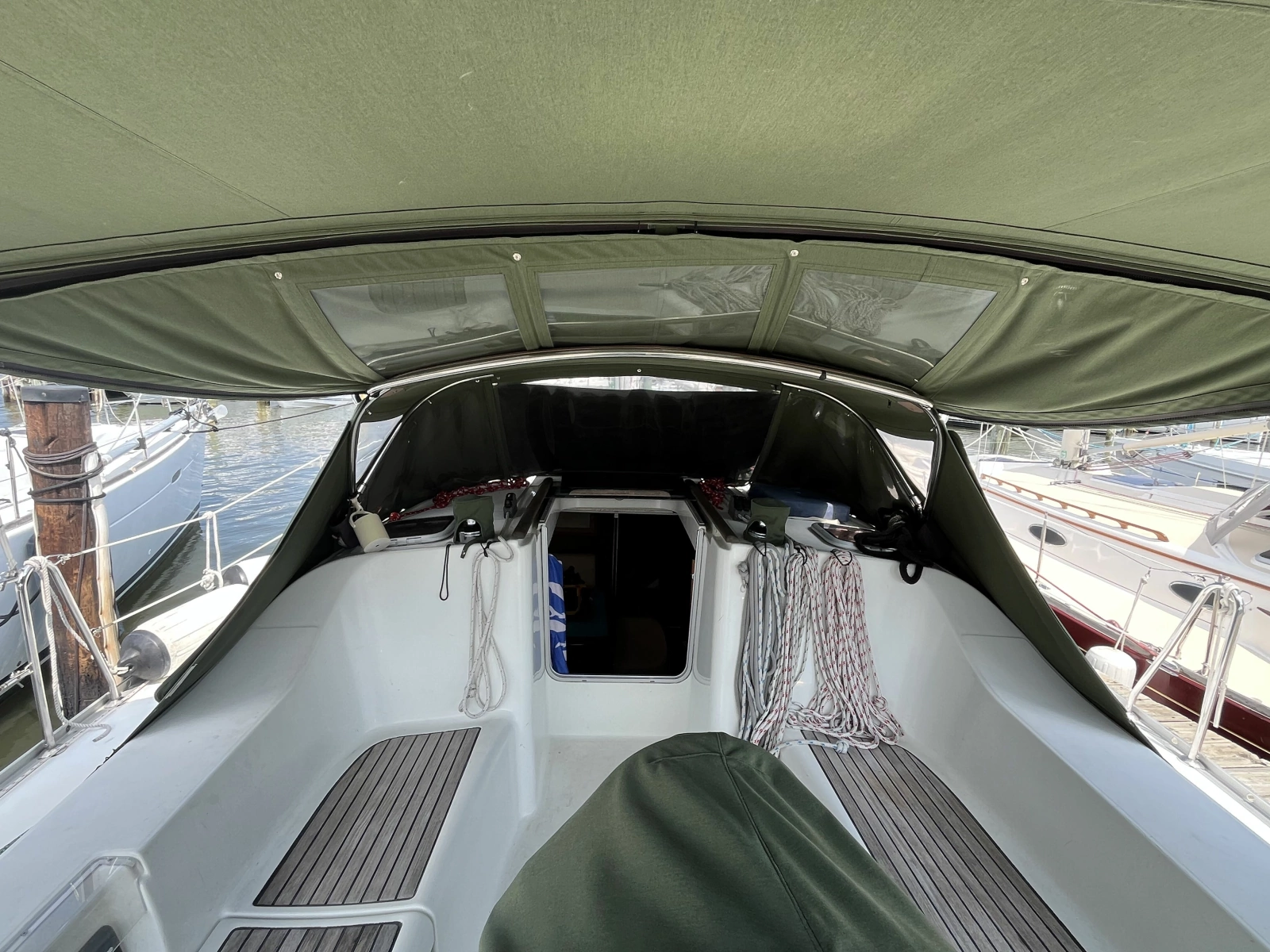 2006 Beneteau Oceanis 393