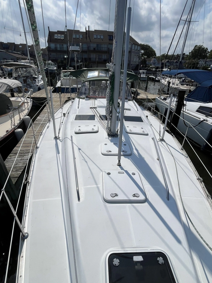 2006 Beneteau Oceanis 393