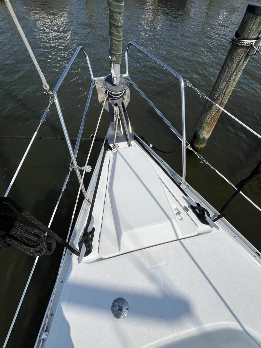 2006 Beneteau Oceanis 393