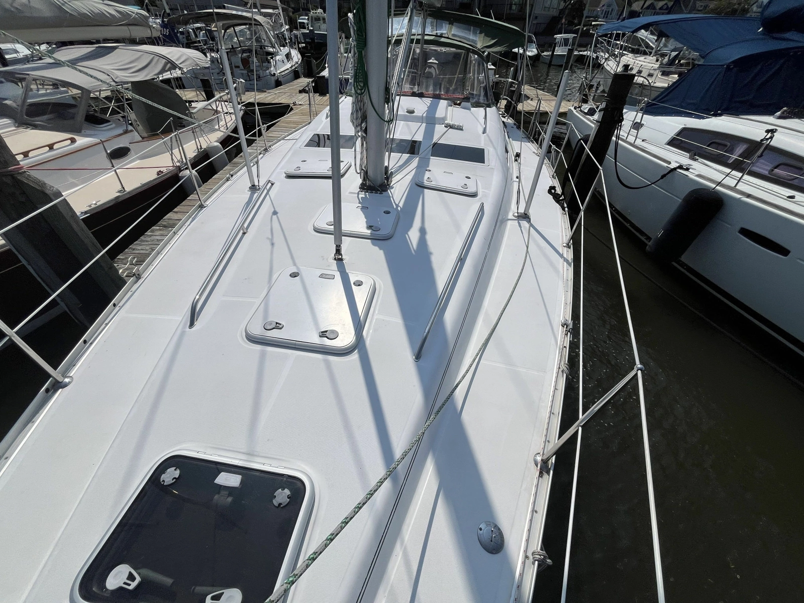 2006 Beneteau Oceanis 393