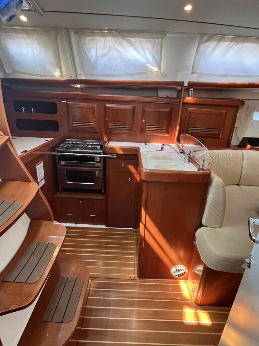 2006 Beneteau Oceanis 393