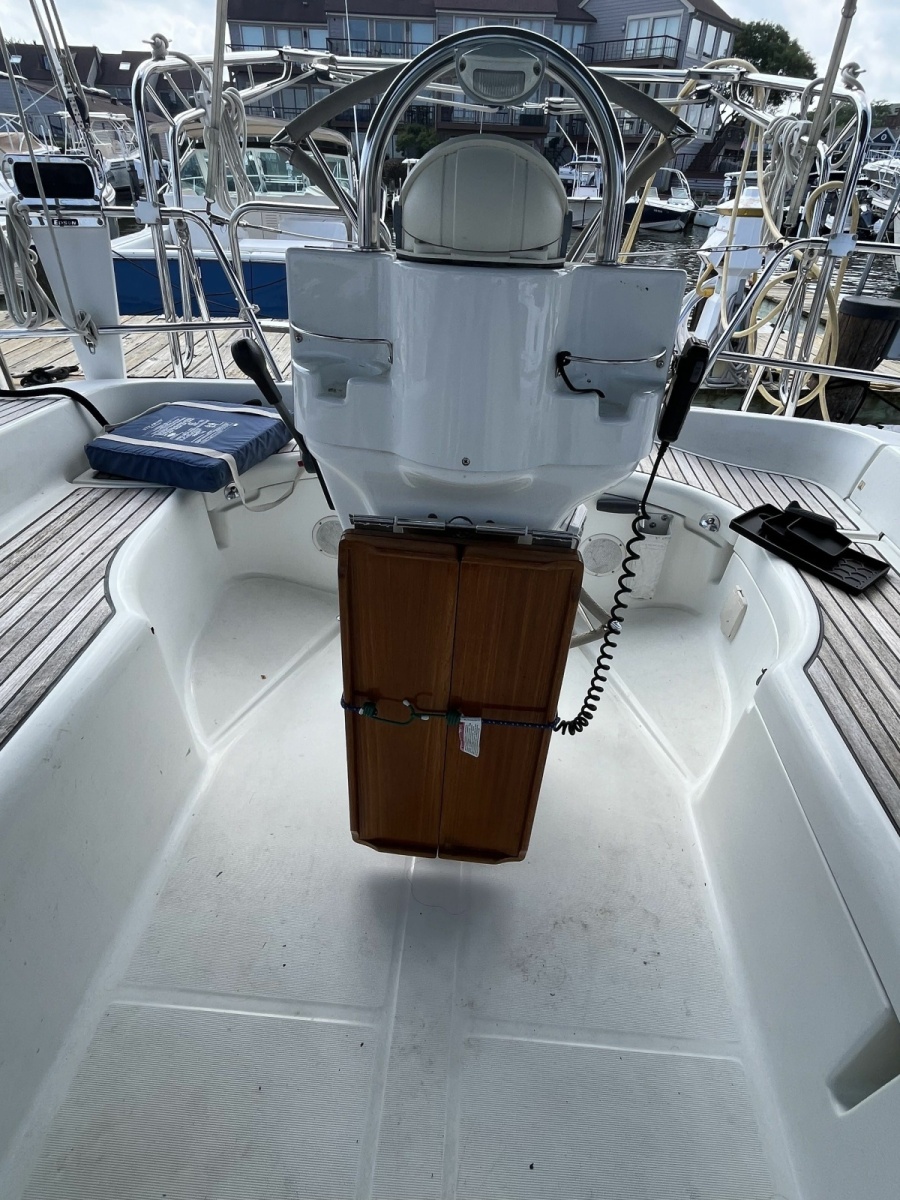 2006 Beneteau Oceanis 393