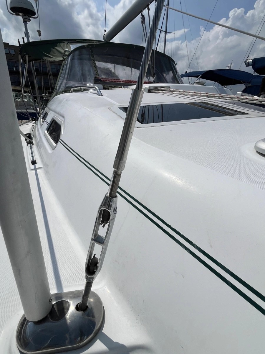 2006 Beneteau Oceanis 393