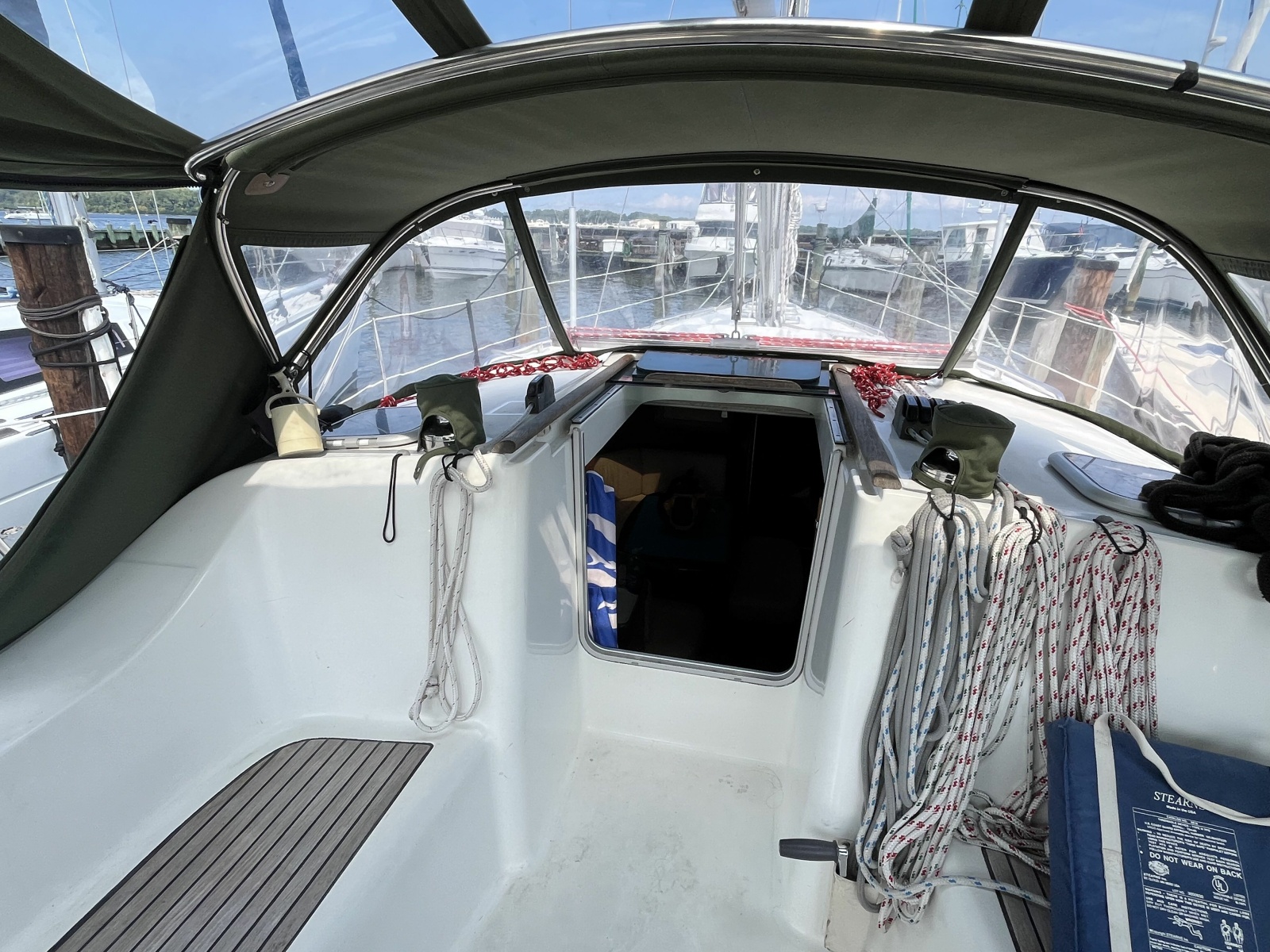2006 Beneteau Oceanis 393