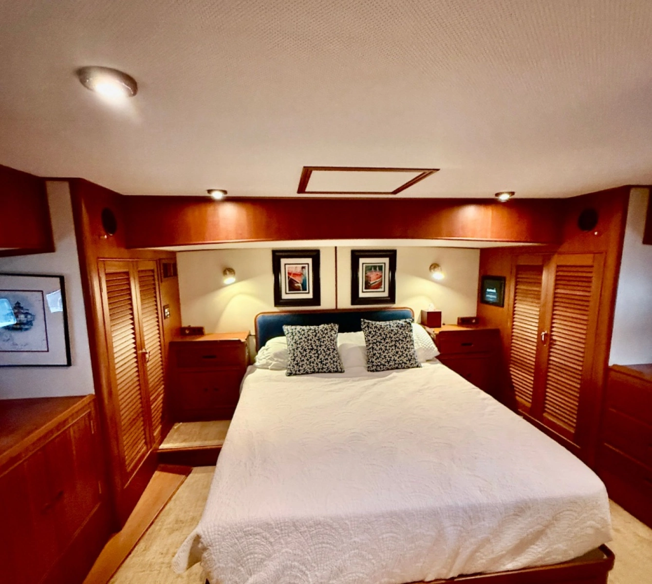 52ft Grand Banks Yacht For Sale