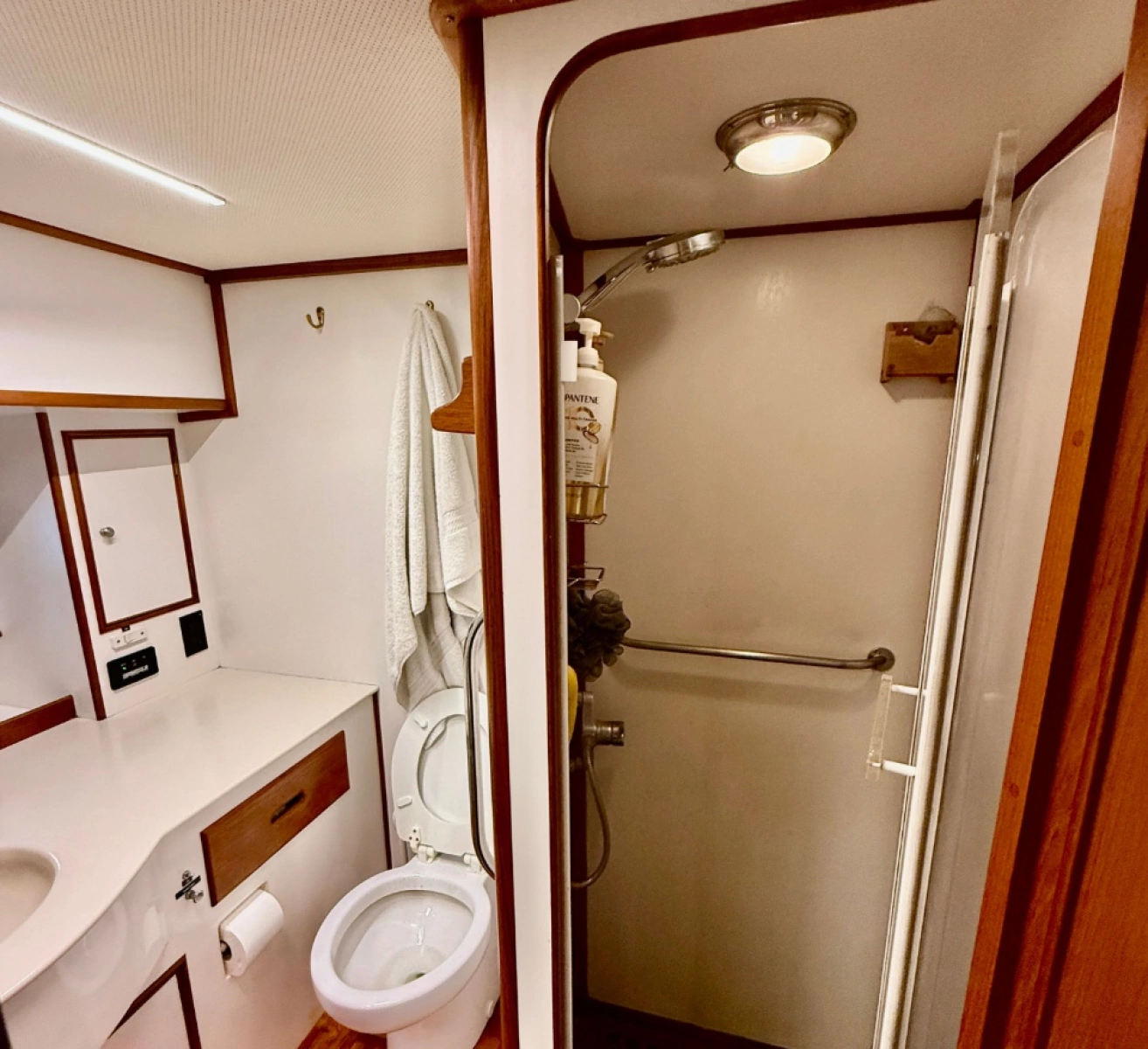 52ft Grand Banks Yacht For Sale