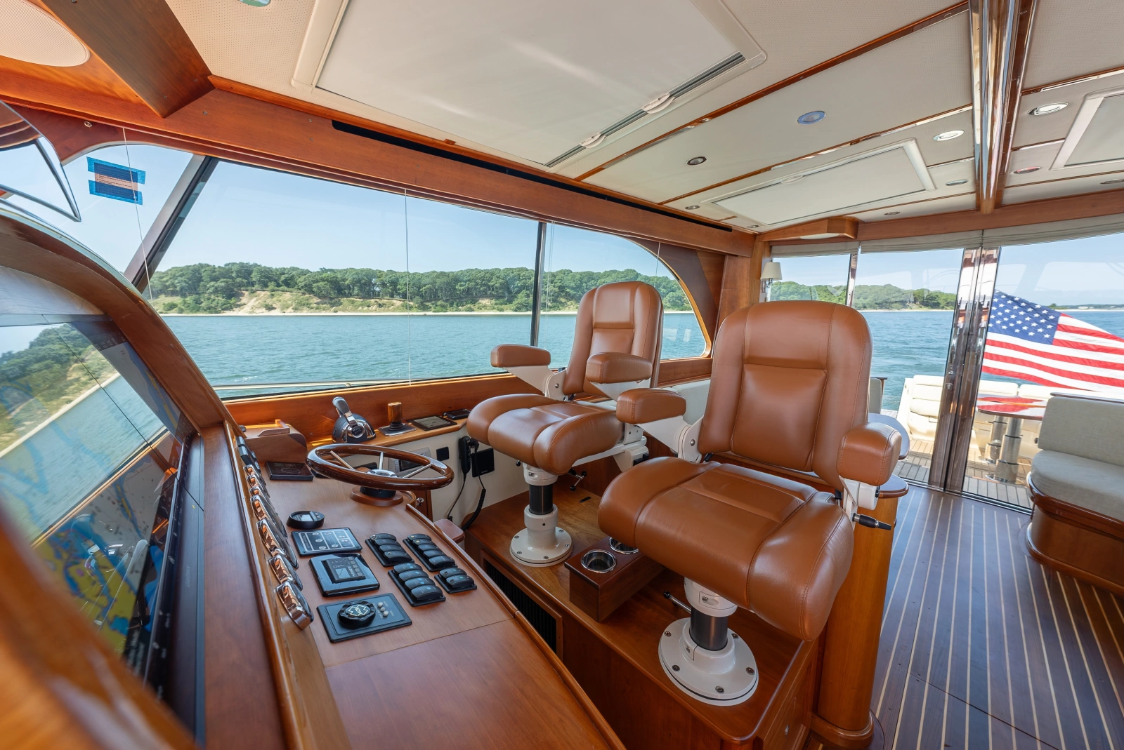Helm Seats